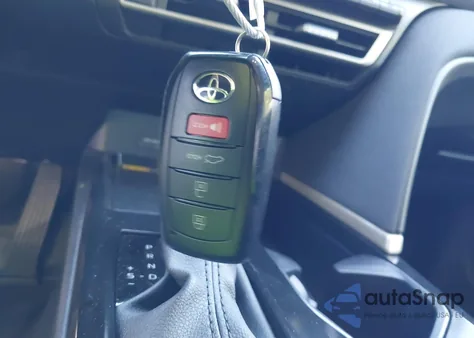 2025 Toyota Camry Le from USA, damaged, VIN 4T1DAACKXSU156104